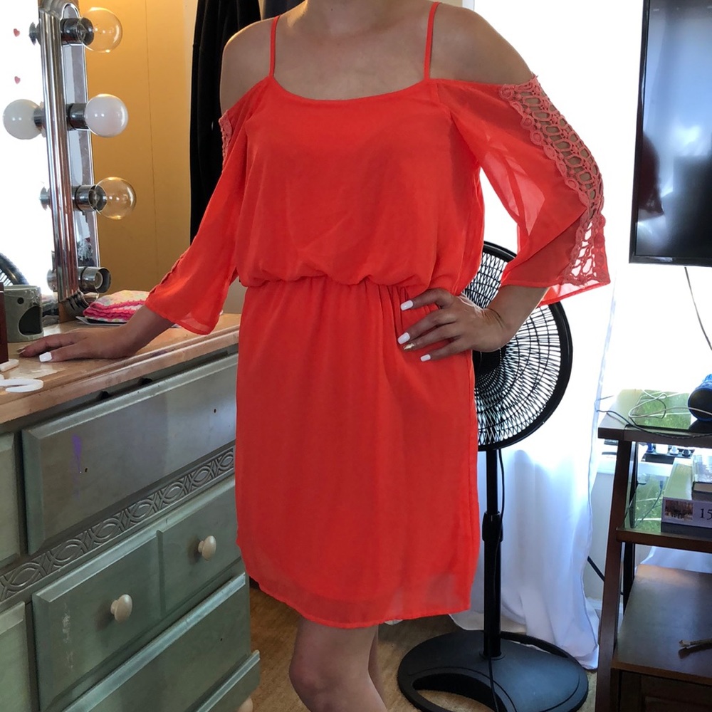 Entro Dress